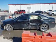 ✅ 2011 Chevrolet Malibu 1LT • VIN: 1G1ZC5EU8BF162216 • Lot: 43401841. Wystawiony na IAAI z przebiegiem 219 165 mil. Bezpłatny archiwum sprzedaży aukcyjnych z USA i szczegółowy raport historii pojazdu na DreamBid. Zdjęcie 15.