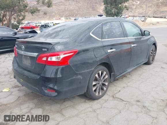 ✅ 2017 Nissan Sentra SV • VIN: 3N1AB7AP1HY260625 • Lot: 43442520. Wystawiony na IAAI z przebiegiem 258 429 mil. Bezpłatny archiwum sprzedaży aukcyjnych z USA i szczegółowy raport historii pojazdu na DreamBid. Zdjęcie 4.