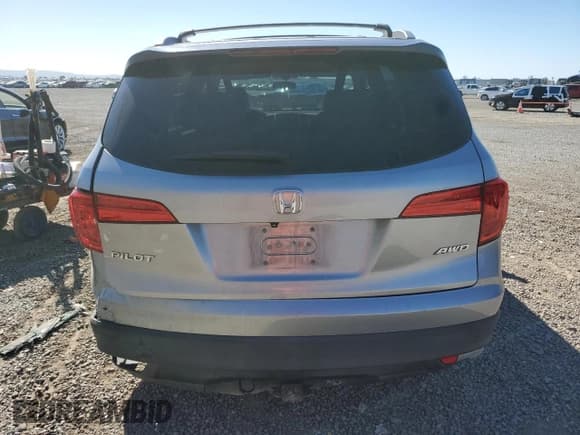 ✅ 2016 Honda Pilot LX • VIN: 5FNYF6H13GB017971 • Lot: 90604255. Listed on Copart with 100,692 mi. Free auction sales archive from the USA and detailed vehicle history report at DreamBid. Image 6.