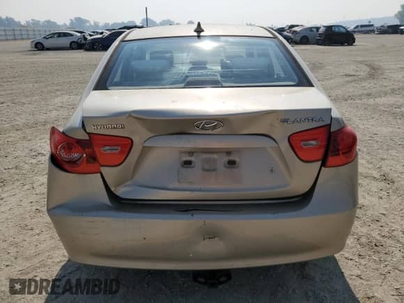 ✅ 2009 Hyundai Elantra SE • VIN: KMHDU46D39U694000 • Lot: 63627305. Wystawiony na Copart z przebiegiem 152 893 mil mil. Skorzystaj z bezpłatnego archiwum sprzedaży aukcyjnych z USA i zobacz szczegółowy raport historii pojazdu na DreamBid. Zdjęcie 6.