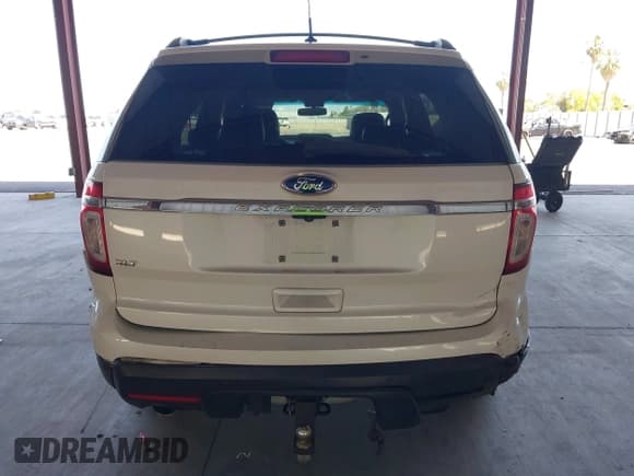 ✅ 2013 Ford Explorer XLT • VIN: 1FM5K7D81DGA93578 • Lot: 42380060. Wystawiony na IAAI z przebiegiem 252 399 mil. Bezpłatny archiwum sprzedaży aukcyjnych z USA i szczegółowy raport historii pojazdu na DreamBid. Zdjęcie 16.