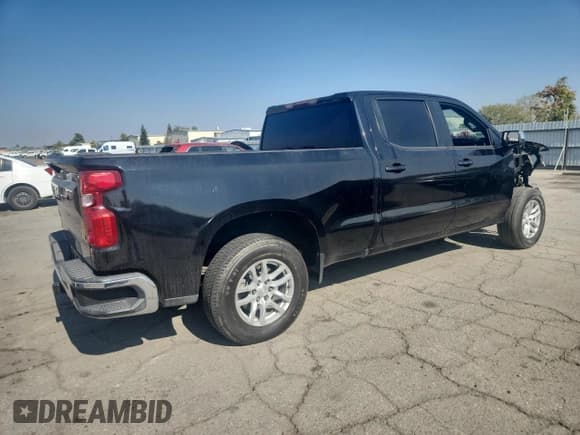 ✅ 2021 Chevrolet Silverado 1500 LT • VIN: 1GCUYDED3MZ396102 • Lot: 89909205. Wystawiony na Copart z przebiegiem 70 279 mil. Bezpłatny archiwum sprzedaży aukcyjnych z USA i szczegółowy raport historii pojazdu na DreamBid. Zdjęcie 3.