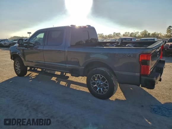 ✅ 2024 Ford F-250 XL • VIN: 1FT8W2BT6REE15392 • Lot: 95627745. Listed on Copart with 28,712 mi. Free auction sales archive from the USA and detailed vehicle history report at DreamBid. Image 2.