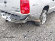 ✅ 2010 Dodge Dakota Bighorn/Lonestar • VIN: 1D7CW3GK4AS140049 • Lot: 42231805. Wystawiony na IAAI z przebiegiem 149 489 mil. Bezpłatny archiwum sprzedaży aukcyjnych z USA i szczegółowy raport historii pojazdu na DreamBid. Zdjęcie 19.