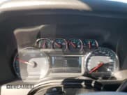 ✅ 2019 Chevrolet Suburban LT • VIN: 1GNSCHKC9KR174984 • Lot: 76138454. Wystawiony na Copart z przebiegiem 92 507 mil. Bezpłatny archiwum sprzedaży aukcyjnych z USA i szczegółowy raport historii pojazdu na DreamBid. Zdjęcie 9.