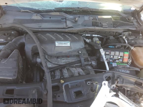 ✅ 2003 Saturn VUE • VIN: 5GZCZ53B43S883489 • Лот: 88301415. Опубликован ранее на Copart с пробегом Не указан. Бесплатный доступ к архиву аукционных продаж из США и подробный отчёт об истории автомобиля на DreamBid. Изображение 13.