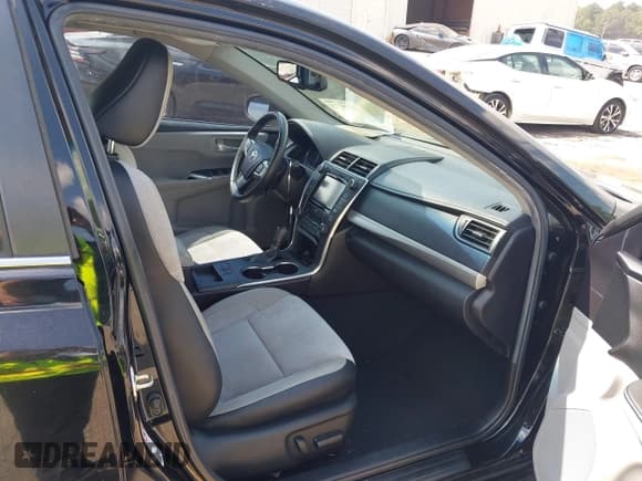 ✅ 2015 Toyota Camry XSE • VIN: 4T1BK1FK1FU028422 • Лот: 43135273. Опубликован ранее на IAAI с пробегом 116 421 миль. Бесплатный доступ к архиву аукционных продаж из США и подробный отчёт об истории автомобиля на DreamBid. Изображение 5.