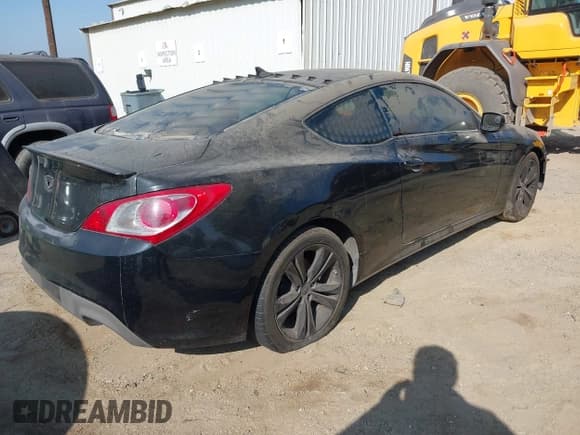 ✅ 2010 Hyundai Genesis Coupe • VIN: KMHHT6KD5AU041923 • Лот: 42662661. Опубликован ранее на IAAI с пробегом 154 270 миль. Бесплатный доступ к архиву аукционных продаж из США и подробный отчёт об истории автомобиля на DreamBid. Изображение 4.