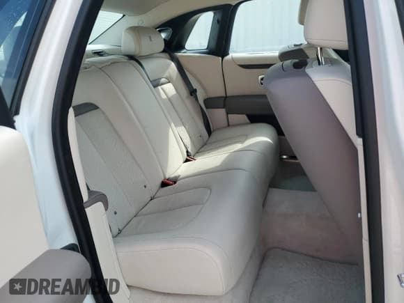 ✅ 2021 Rolls-Royce Ghost • VIN: SCATV0C08MU206683 • Lot: 71416214. Listed on Copart with 40,756 mi. Free auction sales archive from the USA and detailed vehicle history report at DreamBid. Image 10.