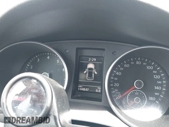 ✅ 2012 Volkswagen Golf GTI PZEV • VIN: WVWHD7AJ9CW211996 • Lot: 42367881. Wystawiony na IAAI z przebiegiem 144 847 mil. Bezpłatny archiwum sprzedaży aukcyjnych z USA i szczegółowy raport historii pojazdu na DreamBid. Zdjęcie 7.