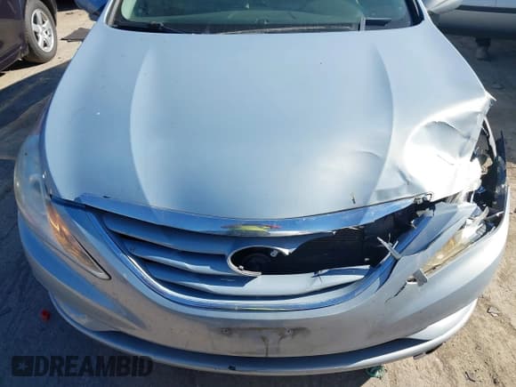 ✅ 2011 Hyundai Sonata GLS • VIN: 5NPEB4AC2BH056639 • Лот: 43538133. Опубликован ранее на IAAI с пробегом 237 580 миль. Бесплатный доступ к архиву аукционных продаж из США и подробный отчёт об истории автомобиля на DreamBid. Изображение 6.