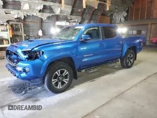 ✅ 2017 Toyota Tacoma TRD Sport • VIN: 3TMCZ5AN5HM109282 • Lot: 81444175. Listed on Copart with 108,000 mi. Free auction sales archive from the USA and detailed vehicle history report at DreamBid. Image 1.