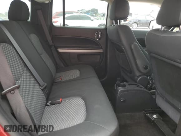 ✅ 2010 Chevrolet HHR 1LT • VIN: 3GNBABDB1AS550192 • Lot: 91608495. Listed on Copart with Not provided. Free auction sales archive from the USA and detailed vehicle history report at DreamBid. Image 10.