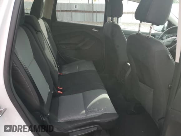 ✅ 2017 Ford Escape SE • VIN: 1FMCU0GD9HUC35233 • Lot: 93063295. Listed on Copart with 119,744 mi. Free auction sales archive from the USA and detailed vehicle history report at DreamBid. Image 11.