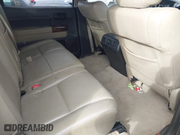 ✅ 2010 Toyota Tundra • VIN: 5TFEY5F10AX081909 • Lot: 41745481. Wystawiony na IAAI z przebiegiem 163 413 mil. Bezpłatny archiwum sprzedaży aukcyjnych z USA i szczegółowy raport historii pojazdu na DreamBid. Zdjęcie 8.