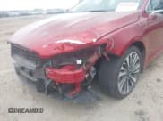 ✅ 2018 Lincoln MKZ Hybrid Reserve • VIN: 3LN6L5MU5JR623574 • Lot: 41946123. Wystawiony na IAAI z przebiegiem 72 893 mil. Bezpłatny archiwum sprzedaży aukcyjnych z USA i szczegółowy raport historii pojazdu na DreamBid. Zdjęcie 6.