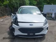 ✅ 2022 Ford Escape SE • VIN: 1FMCU9G62NUA67291 • Lot: 42350805. Listed on IAAI with 25,719 mi. Free auction sales archive from the USA and detailed vehicle history report at DreamBid. Image 12.