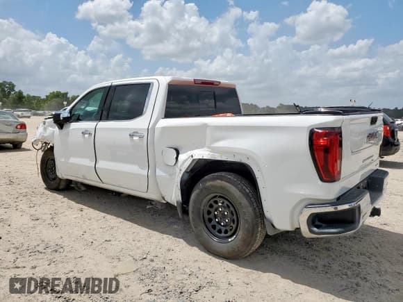 ✅ 2025 GMC Sierra 1500 SLT • VIN: 3GTPHDED1SG135321 • Лот: 61964765. Опубликован ранее на Copart с пробегом 3 716 миль. Бесплатный доступ к архиву аукционных продаж из США и подробный отчёт об истории автомобиля на DreamBid. Изображение 4.