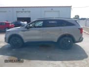 ✅ 2023 Kia Sorento SX • VIN: 5XYRKDLF4PG214163 • Лот: 43294392. Опубликован ранее на IAAI с пробегом 36 333 миль. Бесплатный доступ к архиву аукционных продаж из США и подробный отчёт об истории автомобиля на DreamBid. Изображение 13.