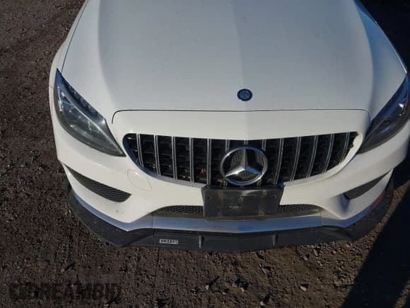 ✅ 2015 Mercedes-Benz C 300 • VIN: 55SWF4KB1FU034987 • Lot: 43615154. Wystawiony na IAAI z przebiegiem 110 395 mil. Bezpłatny archiwum sprzedaży aukcyjnych z USA i szczegółowy raport historii pojazdu na DreamBid. Zdjęcie 6.