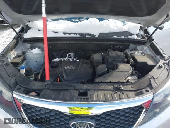 ✅ 2012 Kia Sorento LX • VIN: 5XYKTCA6XCG246816 • Lot: 43864686. Listed on IAAI with 112,000 mi. Free auction sales archive from the USA and detailed vehicle history report at DreamBid. Image 10.