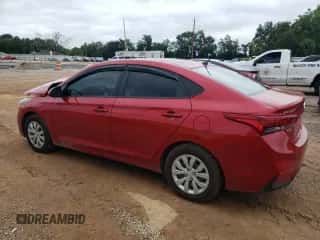2021 Hyundai Accent SE z VIN 3KPC24A67ME130467, wystawiony jako Copart lot #70614764 z przebiegiem 71 260 mil mil oraz Nie do naprawy • Non repairable. Historia ofert i sprzedaży dostępna na DreamBid. Obrazek 2.