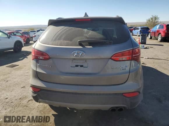 ✅ 2016 Hyundai Santa Fe Limited • VIN: 5XYZUDLA4GG312012 • Lot: 77541724. Wystawiony na Copart z przebiegiem 106 306 mil mil. Skorzystaj z bezpłatnego archiwum sprzedaży aukcyjnych z USA i zobacz szczegółowy raport historii pojazdu na DreamBid. Zdjęcie 6.