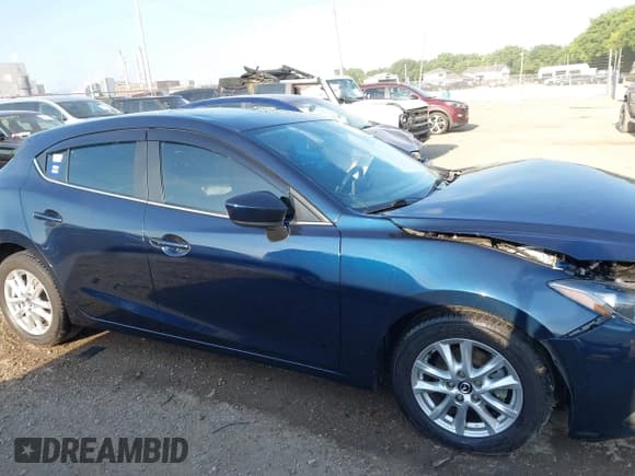 ✅ 2016 Mazda 3 i Touring • VIN: 3MZBM1L72GM305225 • Лот: 42717615. Опубликован ранее на IAAI с пробегом 91 558 миль. Бесплатный доступ к архиву аукционных продаж из США и подробный отчёт об истории автомобиля на DreamBid. Изображение 13.