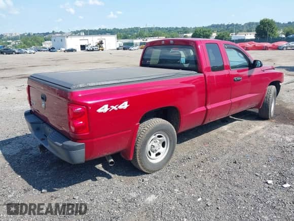 2006 Dodge Dakota ST с VIN 1D7HW22K96S704017, выставлен на аукционе IAAI как лот 42693818 с пробегом 97 240 миль миль и . История ставок и продаж доступна на DreamBid. Изображение 4.