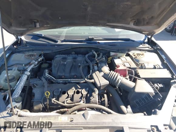 ✅ 2010 Ford Fusion SEL • VIN: 3FAHP0CG0AR213044 • Lot: 43664090. Listed on IAAI with 183,131 mi. Free auction sales archive from the USA and detailed vehicle history report at DreamBid. Image 10.