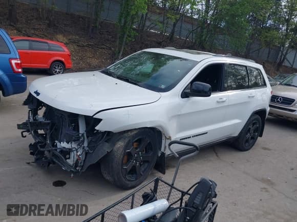 ✅ 2019 Jeep Grand Cherokee Upland • VIN: 1C4RJFAG8KC541396 • Lot: 42217719. Listed on IAAI with 72,466 mi. Free auction sales archive from the USA and detailed vehicle history report at DreamBid. Image 23.