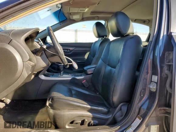 ✅ 2013 Nissan Altima SL • VIN: 1N4AL3AP9DN422324 • Lot: 90753635. Wystawiony na Copart z przebiegiem 193 172 mil. Bezpłatny archiwum sprzedaży aukcyjnych z USA i szczegółowy raport historii pojazdu na DreamBid. Zdjęcie 7.