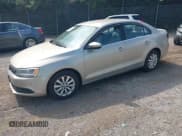 ✅ 2013 Volkswagen Jetta Hybrid SE • VIN: 3VW637AJ8DM238647 • Lot: 42733019. Listed on IAAI with 170,045 mi. Free auction sales archive from the USA and detailed vehicle history report at DreamBid. Image 2.