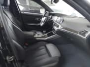 ✅ 2020 BMW 3 Series 330i • VIN: 3MW5R1J01L8B32272 • Lot: 43401892. Wystawiony na IAAI z przebiegiem 39 218 mil. Bezpłatny archiwum sprzedaży aukcyjnych z USA i szczegółowy raport historii pojazdu na DreamBid. Zdjęcie 5.