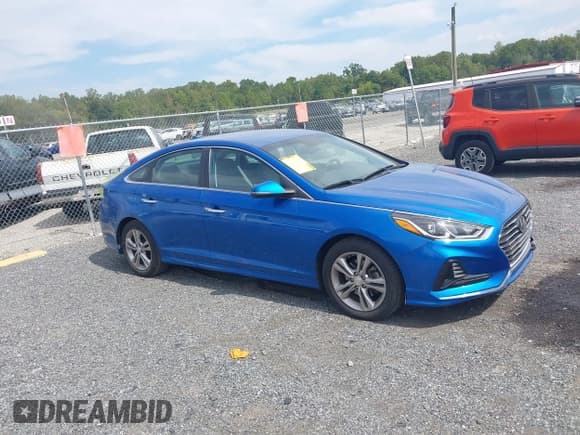 ✅ 2018 Hyundai Sonata Sport Plus • VIN: 5NPE34AF0JH648496 • Lot: 43213422. Listed on IAAI with 66,424 mi. Free auction sales archive from the USA and detailed vehicle history report at DreamBid. Image 13.