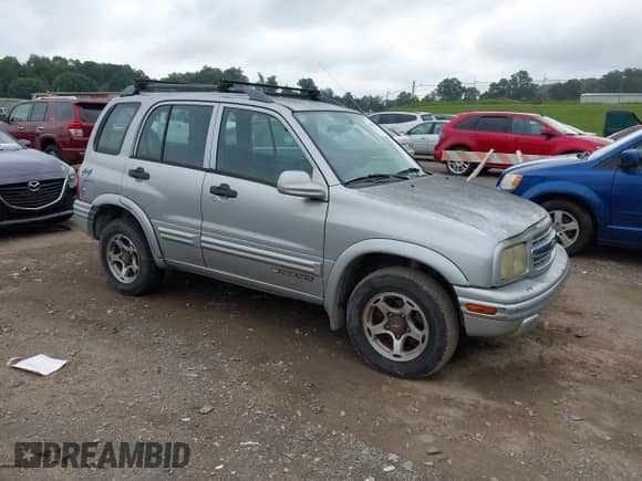 2001 Chevrolet Tracker ZR2 с VIN 2CNBJ734416934521, выставлен на аукционе IAAI как лот 42883237 с пробегом 160 299 миль миль и . История ставок и продаж доступна на DreamBid. Изображение 1.