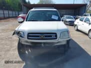 ✅ 2002 Toyota Sequoia Limited • VIN: 5TDZT38A32S089687 • Lot: 42000994. Wystawiony na IAAI z przebiegiem 253 400 mil. Bezpłatny archiwum sprzedaży aukcyjnych z USA i szczegółowy raport historii pojazdu na DreamBid. Zdjęcie 13.