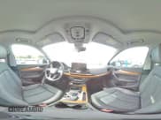 ✅ 2023 Audi Q5 Premium • VIN: WA1ABAFYXP2001196 • Lot: 67592205. Wystawiony na Copart z przebiegiem 23 141 mil. Bezpłatny archiwum sprzedaży aukcyjnych z USA i szczegółowy raport historii pojazdu na DreamBid. Zdjęcie 16.