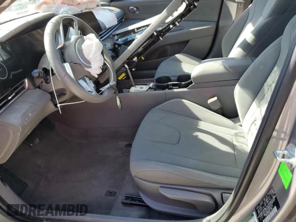 ✅ 2025 Hyundai Elantra SEL Convenience • VIN: KMHLS4DG7SU867120 • Lot: 93107545. Listed on Copart with 33,345 mi. Free auction sales archive from the USA and detailed vehicle history report at DreamBid. Image 7.