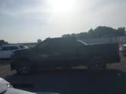 ✅ 2022 Chevrolet Silverado 1500 RST • VIN: 1GCUYEED5NZ126800 • Лот: 42528225. Опубликован ранее на IAAI с пробегом 77 824 миль. Бесплатный доступ к архиву аукционных продаж из США и подробный отчёт об истории автомобиля на DreamBid. Изображение 14.