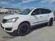 2017 Chevrolet Traverse LS z VIN 1GNKRFED0HJ215632, wystawiony jako Copart lot #69195905 z przebiegiem 188 011 mil mil oraz Szkoda całkowita • Salvage title. Historia ofert i sprzedaży dostępna na DreamBid. Obrazek 1.