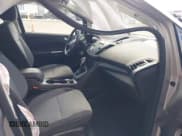 ✅ 2017 Ford C-Max SE • VIN: 1FADP5AU2HL108731 • Лот: 43069547. Опубликован ранее на IAAI с пробегом 47 391 миль. Бесплатный доступ к архиву аукционных продаж из США и подробный отчёт об истории автомобиля на DreamBid. Изображение 5.