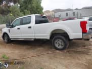 ✅ 2019 Ford F-250 XL • VIN: 1FT7W2A62KED47573 • Lot: 42101066. Wystawiony na IAAI z przebiegiem 26 075 mil. Bezpłatny archiwum sprzedaży aukcyjnych z USA i szczegółowy raport historii pojazdu na DreamBid. Zdjęcie 14.