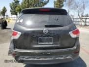 ✅ 2015 Nissan Pathfinder S • VIN: 5N1AR2MN2FC657011 • Lot: 57166275. Listed on Copart with 146,321 mi. Free auction sales archive from the USA and detailed vehicle history report at DreamBid. Image 6.