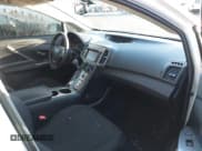 ✅ 2013 Toyota Venza LE • VIN: 4T3BK3BB2DU077232 • Lot: 41860453. Listed on IAAI with 120,518 mi. Free auction sales archive from the USA and detailed vehicle history report at DreamBid. Image 5.