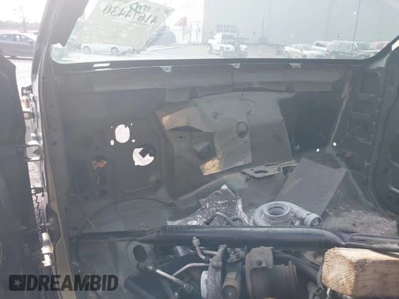 ✅ 2005 Ford Excursion Eddie Bauer • VIN: 1FMSU45P05ED43696 • Lot: 41674430. Listed on IAAI with Not provided. Free auction sales archive from the USA and detailed vehicle history report at DreamBid. Image 7.