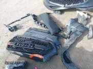 ✅ 2019 Toyota Tacoma SR • VIN: 5TFCZ5AN6KX190875 • Lot: 42776486. Wystawiony na IAAI z przebiegiem 125 725 mil. Bezpłatny archiwum sprzedaży aukcyjnych z USA i szczegółowy raport historii pojazdu na DreamBid. Zdjęcie 12.