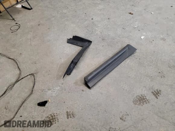 ✅ 2011 Chevrolet Equinox 1LT • VIN: 2CNALDEC6B6217905 • Лот: 74076864. Опубликован ранее на Copart с пробегом 218 113 миль. Бесплатный доступ к архиву аукционных продаж из США и подробный отчёт об истории автомобиля на DreamBid. Изображение 13.