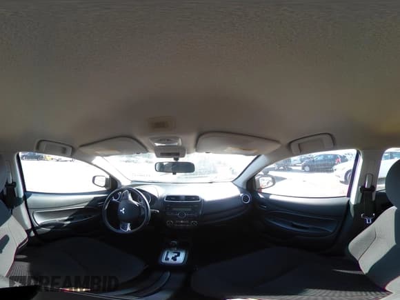 ✅ 2015 Mitsubishi Mirage ES • VIN: ML32A4HJXFH013183 • Лот: 43300513. Опубликован ранее на IAAI с пробегом 31 559 миль. Бесплатный доступ к архиву аукционных продаж из США и подробный отчёт об истории автомобиля на DreamBid. Изображение 17.