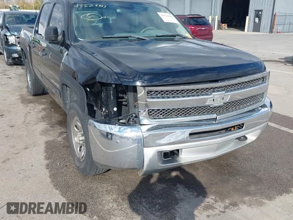 ✅ 2012 Chevrolet Silverado 1500 LT • VIN: 3GCPKSEA9CG109529 • Lot: 43524403. Wystawiony na IAAI z przebiegiem 271 922 mil. Bezpłatny archiwum sprzedaży aukcyjnych z USA i szczegółowy raport historii pojazdu na DreamBid. Zdjęcie 6.